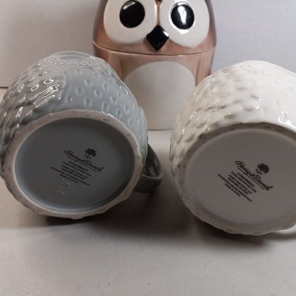 Harry & David Textured Mugs and Cookie Jar - Picture 3 of 9